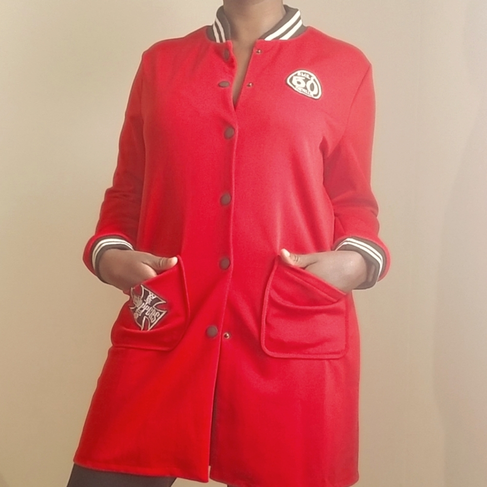 Sporty long light red jacket